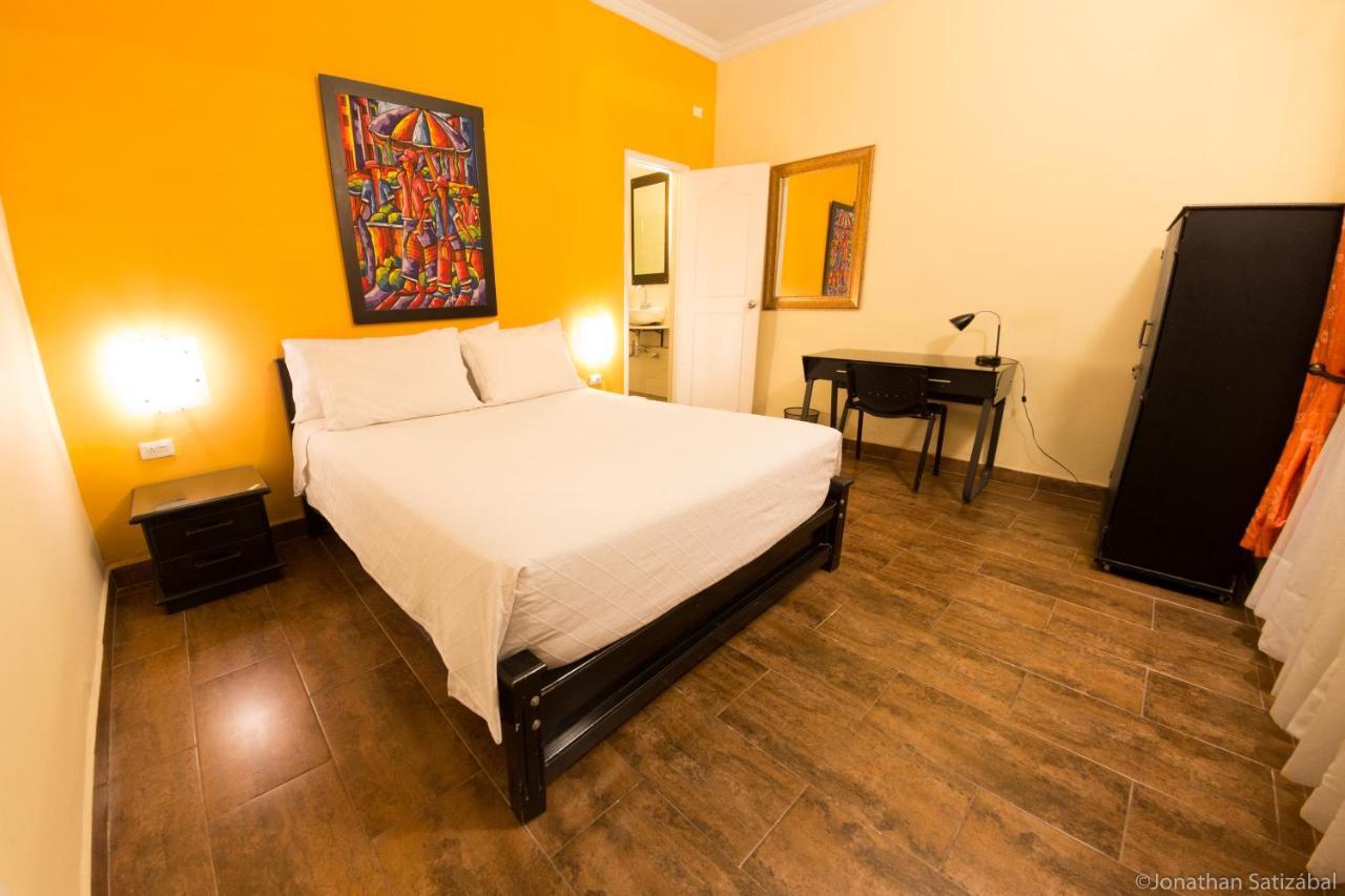 61Prado Hotel Medellín Buitenkant foto