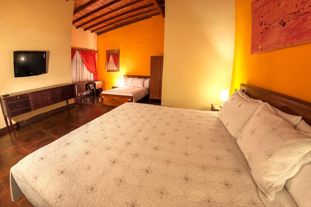 61Prado Hotel Medellín Buitenkant foto