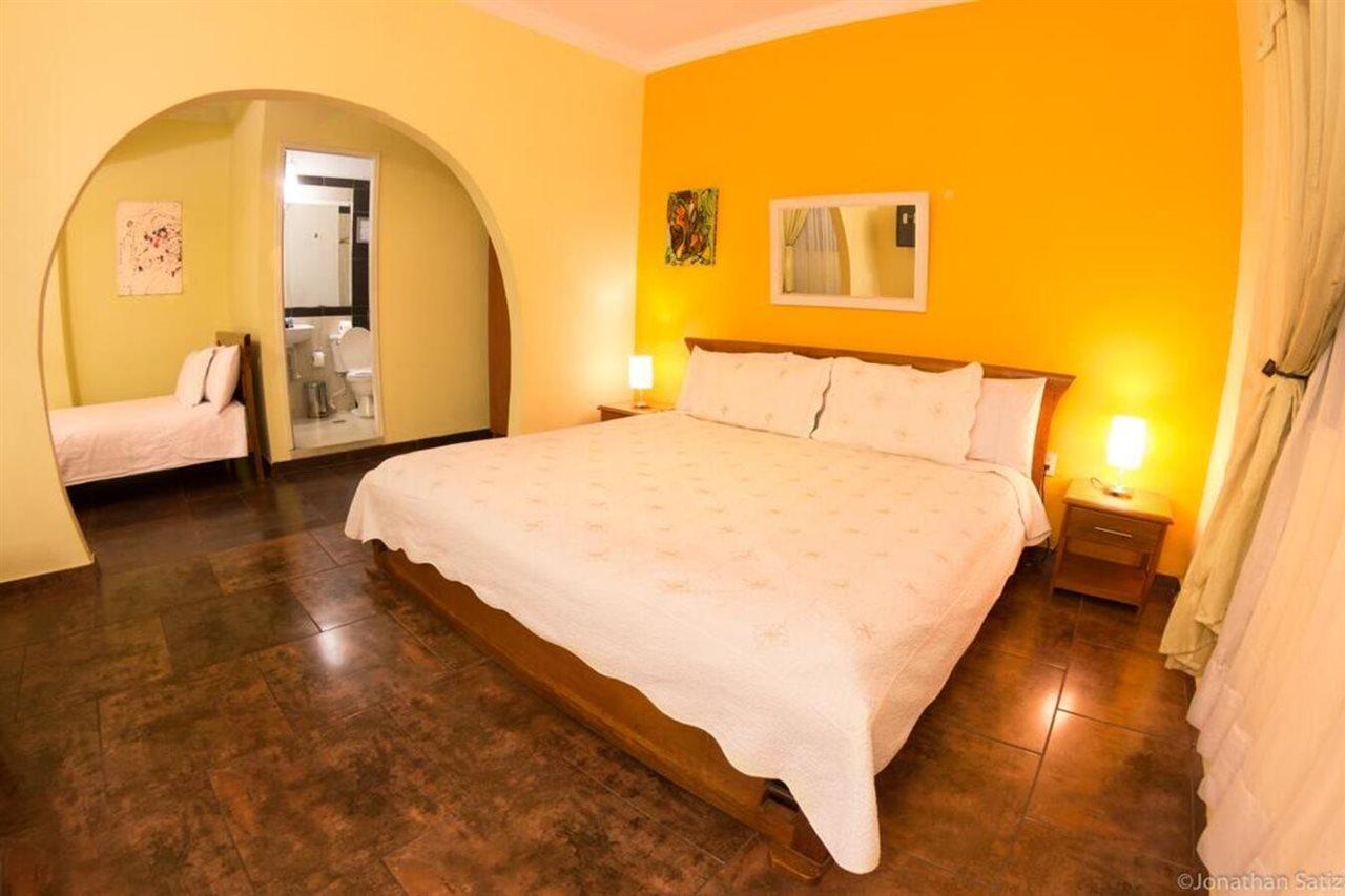 61Prado Hotel Medellín Buitenkant foto